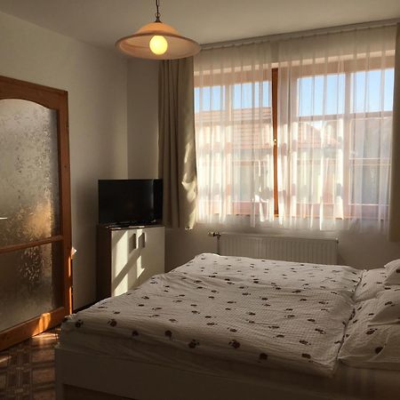 Gitta Apartman บุค ภายนอก รูปภาพ